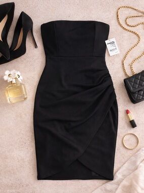 Charlotte Russe Black Strapless Bodycon Dress Ruched Mini Size Small NWT